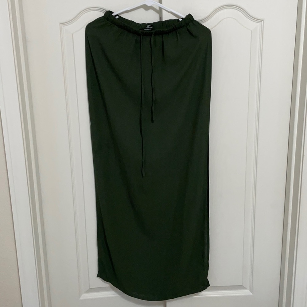 Forever 21 skirt size small